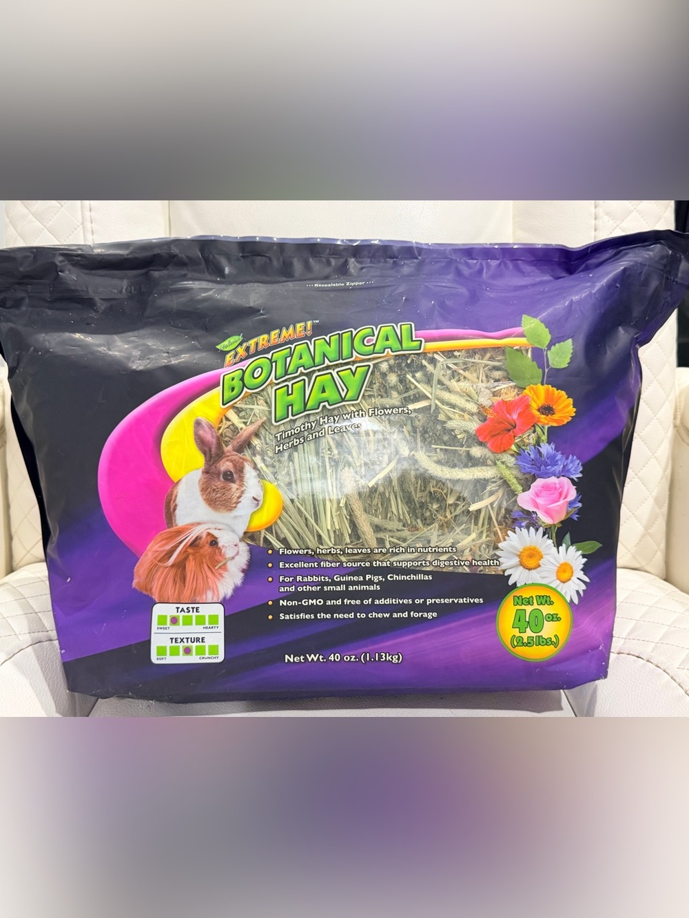 Extreme Botanical Hay Premium Timothy Hay with Flowers rabbit hamster guinea pig